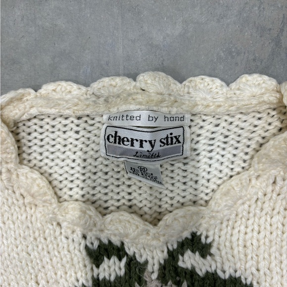 Cherry Stix Hand Knitted Sweater Womens Medium - Picture 3 of 4